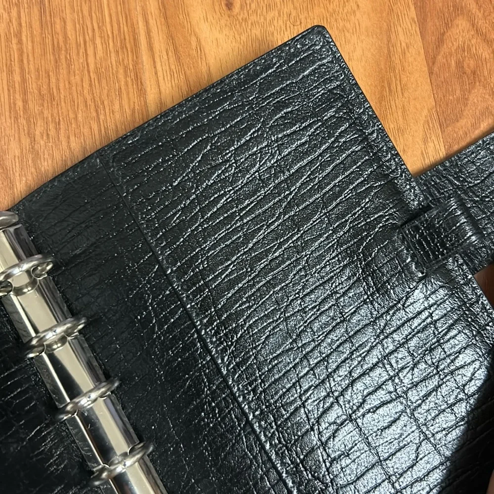 Authentic Gucci ✨Super Rare✨ Leather Agenda